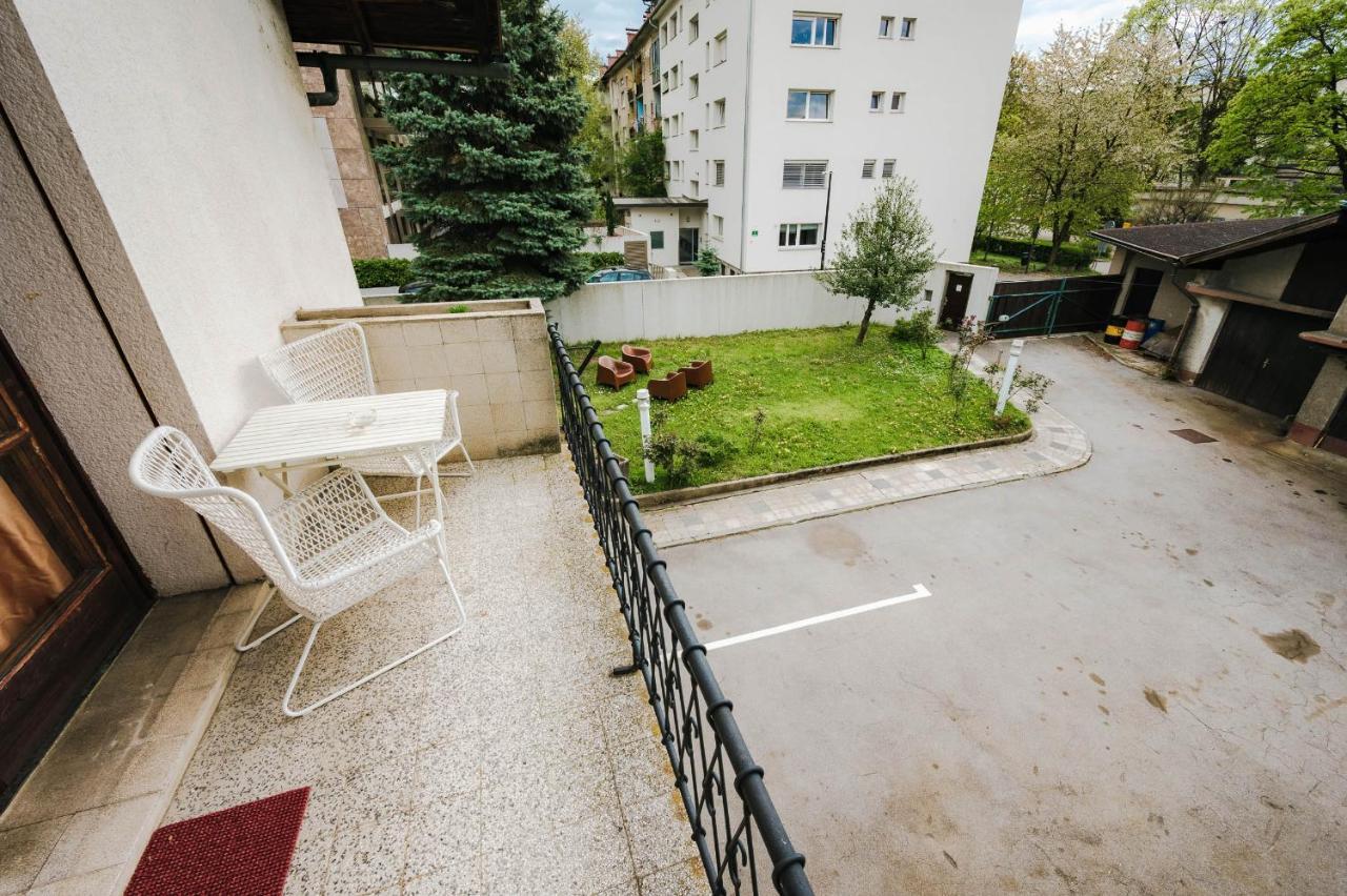 Pi House Villa Ljubljana Exterior photo