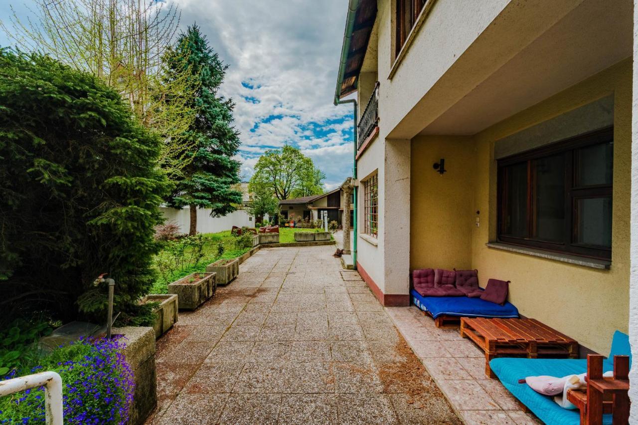 Pi House Villa Ljubljana Exterior photo